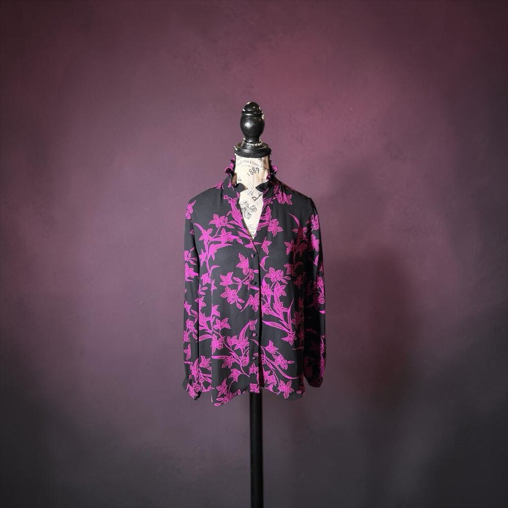 Vince Camuto Black Fuchsia Pink Floral Ruffle Neck Button Down Blouse Size M